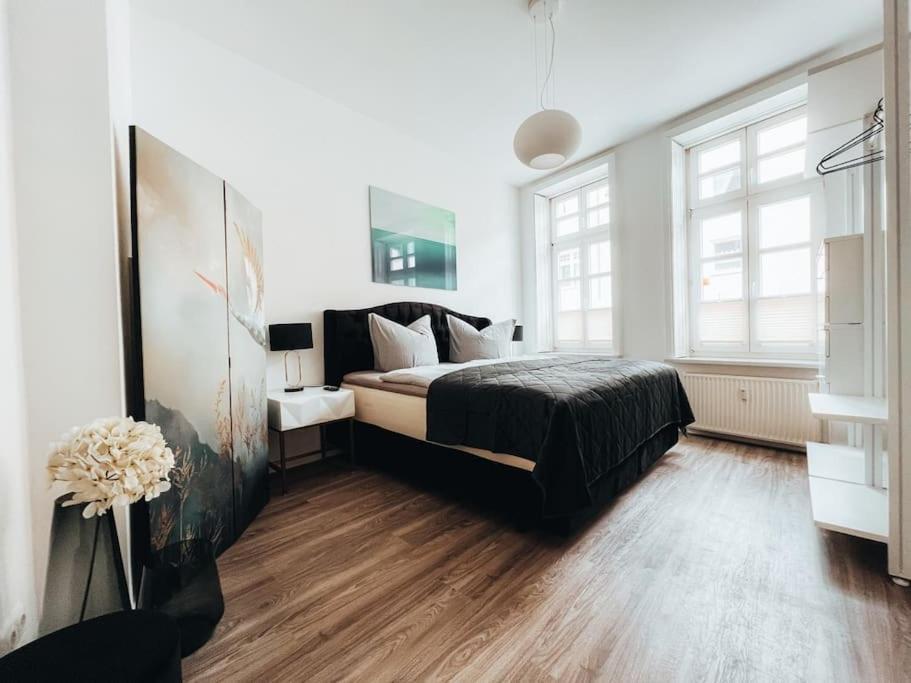 Lieblingsapartment No.10 Mit 2 Schlafzimmern Und Eigener Terrasse Rostock Zewnętrze zdjęcie